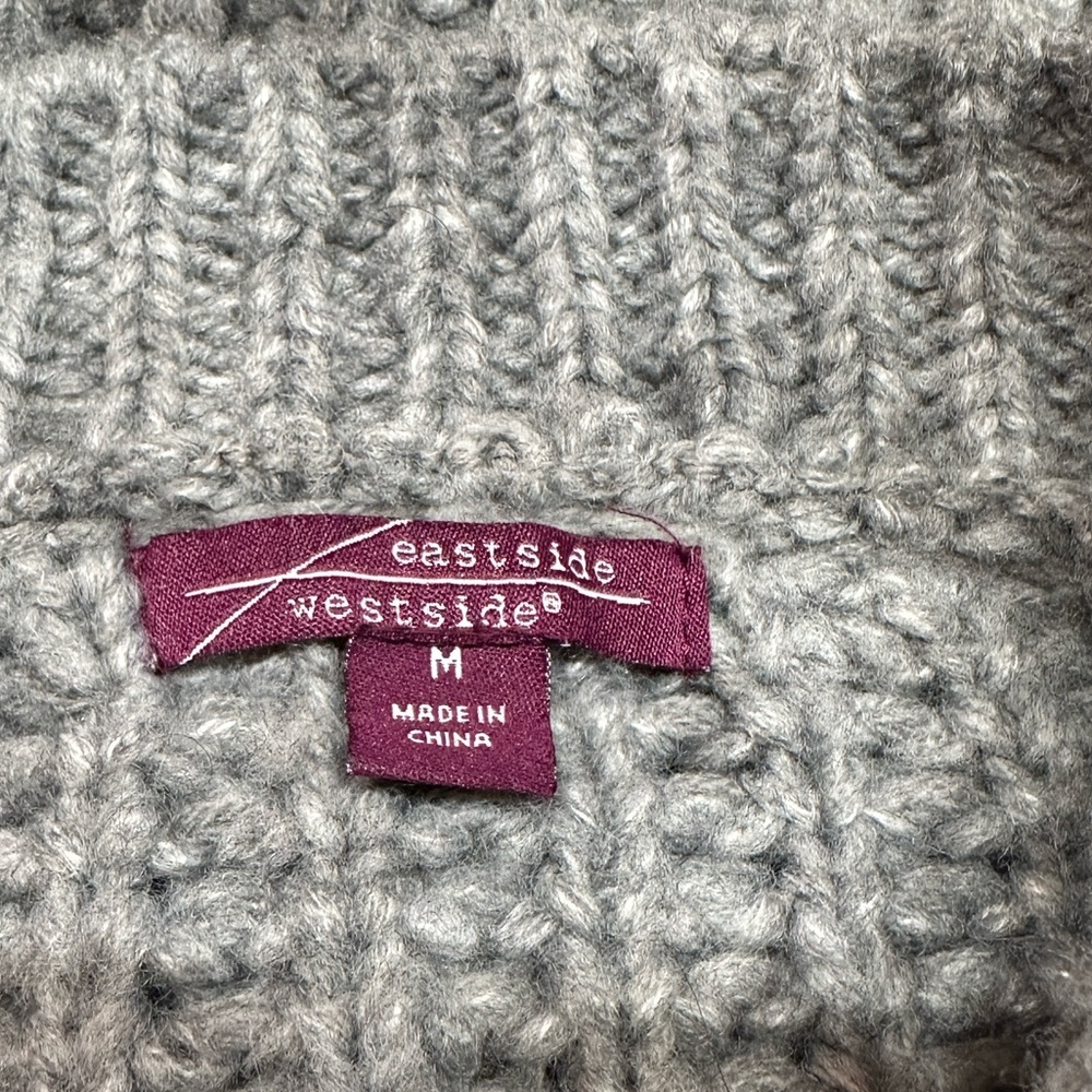 EASTSIDE WESTSIDE ~ Gray Wool Knit Sweater w/Zipper Detail at Collar size M - Picture 3 of 11